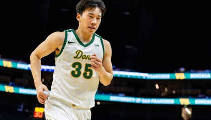 重回首发砍新高27分！王俊杰转发调侃自己的言论并配文：天才